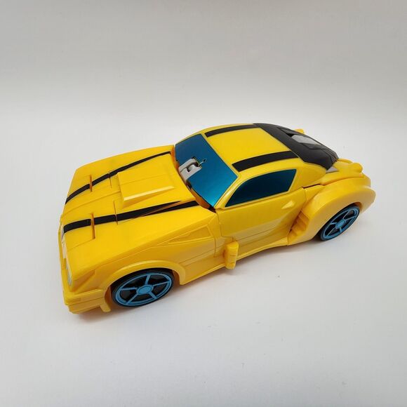 Transformers Cyberverse ultra class Bumblebee Autobot Figure Energon Armor - Picture 9 of 11